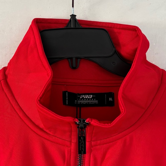 NBA Pro Standard Toronto Raptors Jacket (NWT) - Picture 3 of 16